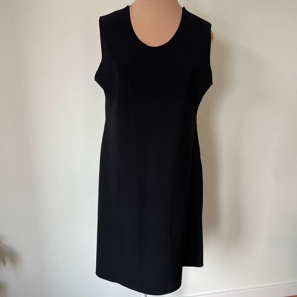 Norma Kamali Sleeveless Crewneck 4-Way Stretch Poly Lycra A-Line Swing Dress M - Picture 2 of 12